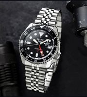 Fabriano - Piazza del Comune 25 - Watch Seiko 5 Sport in Steel SSK001K1 - SSK001K1